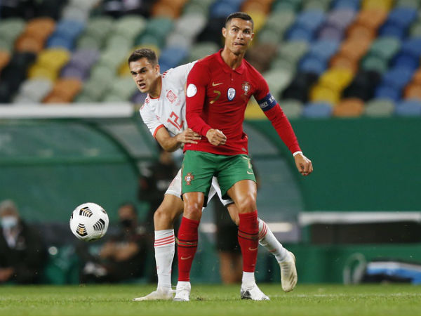 Bóng đá quốc tế tối 12/10: Ronaldo ấn định thời điểm giã từ ĐT Bồ Đào Nha