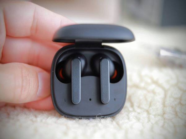 JBL Live Pro+ - Đánh giá chi tiết về chiếc tai nghe xịn xò này