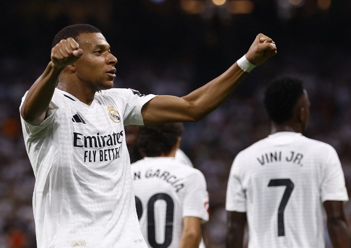 Bóng đá 25/09: Mbappe tiếp tục ghi bàn