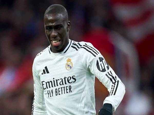 Tin chuyển nhượng: Real Madrid sẵn sàng bán Ferland Mendy