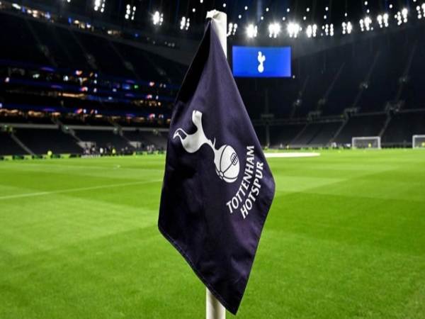 Bóng đá QT: UEFA phạt Tottenham vì cổ động viên