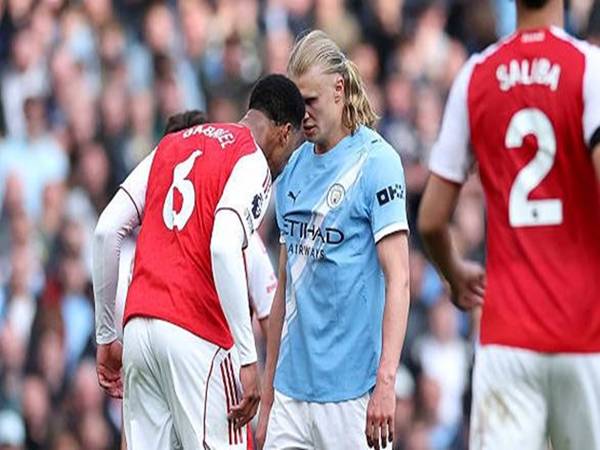 Tin Arsenal: Bài học lớn trong cuộc đua vô địch