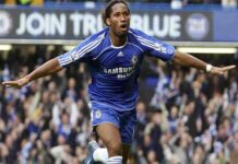 Tiền đạo Chelsea